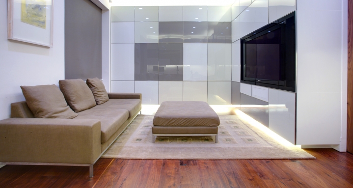 Winner of the CEDIA Best Media Room under £15,000 category in 2010 Winner of the CEDIA Best Media Room under £15,000 category in 2010