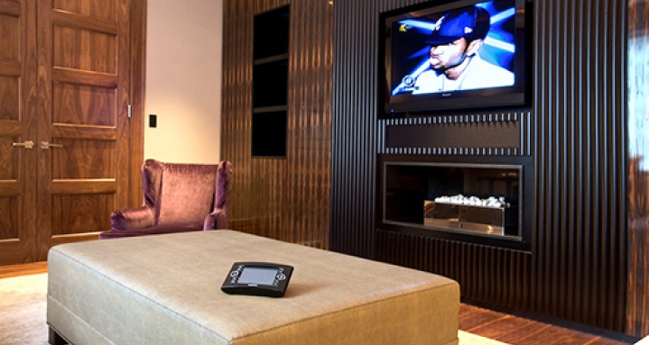 Pioneer plasma with hidden Artcoustic DF Multi Pioneer plasma with hidden Artcoustic DF Multi